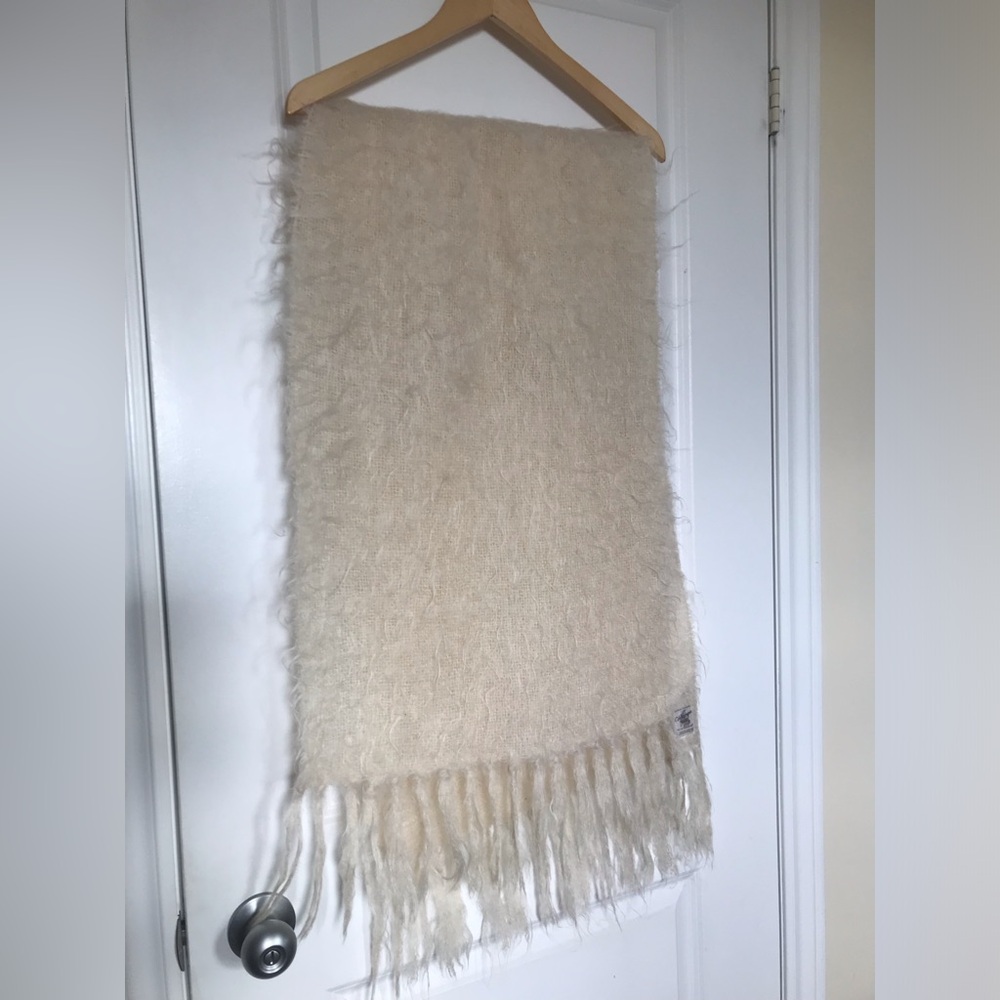 Mohair Nap 100% Creagaran Mills Scotland Scarf